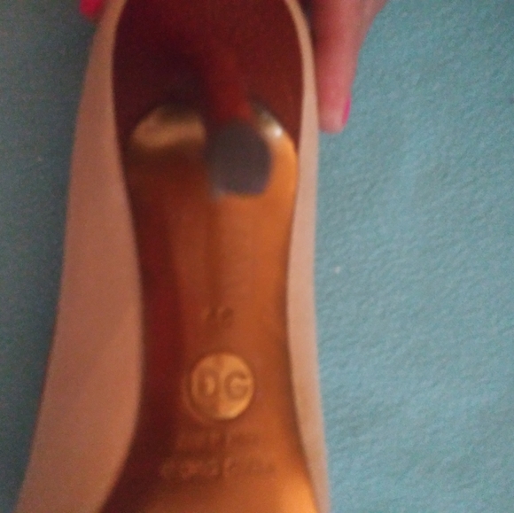 Dolce&Gabbana gently used heels - Picture 6 of 6